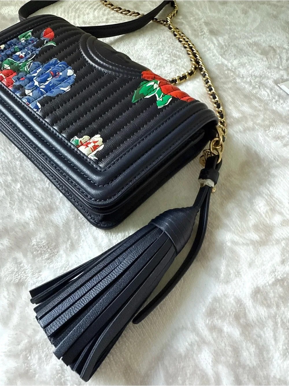 Tory Burch Fleming Soft Printed Floral Navy Leather Wallet Chain Crossbody Bag